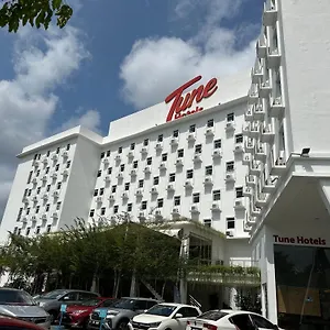 Tune - Danga Bay Johor Hotel