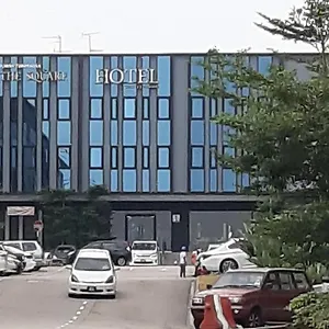 3* Hotel The Square
